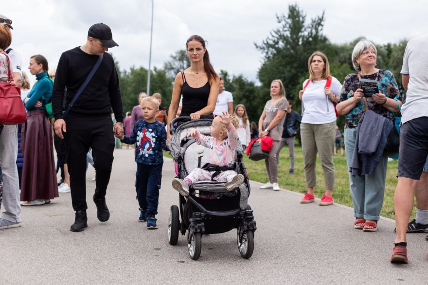 Pēc Demogrāfisko lietu padomes sēdes asociācija piedāvā vairākus demogrāfijas krīzes risinājumus