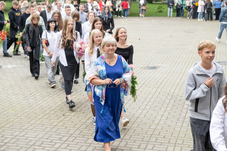 FOTO: Ogres novadā jauno mācību gadu sāk vairāk nekā 10 000 bērnu un jauniešu