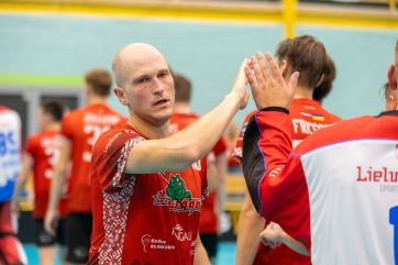 Attēls rakstam: “Lielvārde/Unihoc” sezonas atklāšanas spēlē piekāpjas valmieriešiem