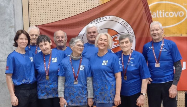 Ogres novada komandām teicami rezultāti Latvijas sporta veterānu 63. sporta spēlēs