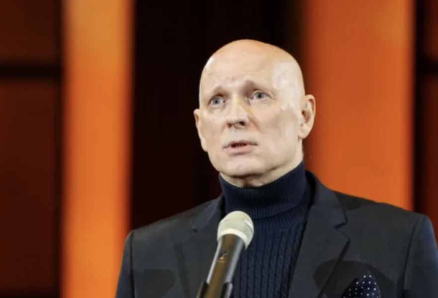 "Ir nojauta, ka viņi nekādu 5. pantu negaidīs..." Alvis Hermanis reaģē uz cilvēku bažām par drošību