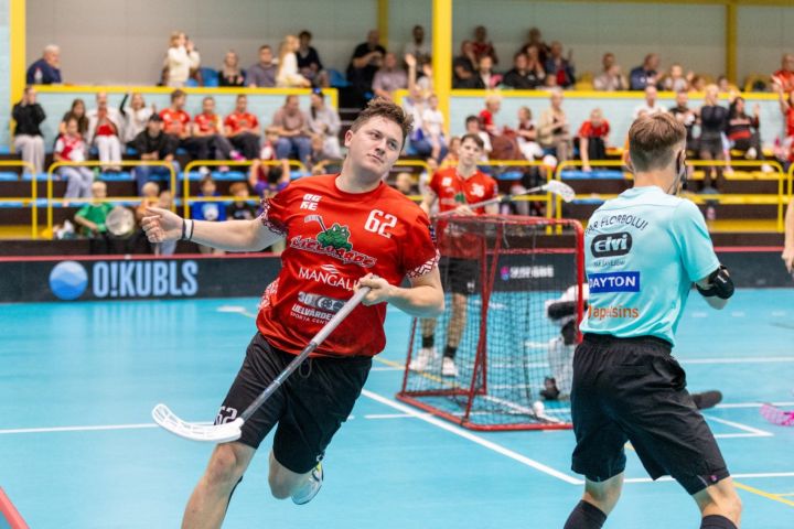 “Lielvārde/Unihoc” sāk ar 4:0 un uzvar Irlavā