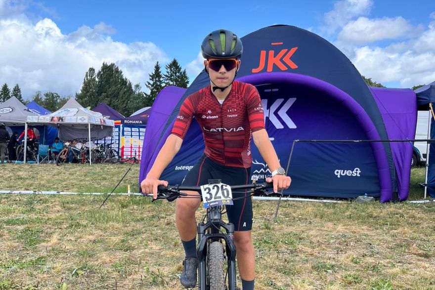 Ogrēnietis Alvis Pivors uzvar Eiropas MTB čempionāta prologā
