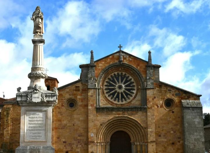 Divas nāves un viena ievēlēšana