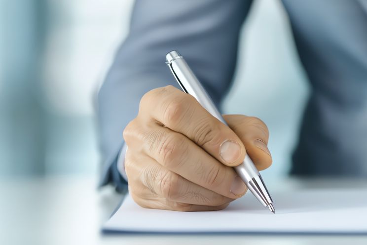 Attēls rakstam: Vāc parakstus, lai apturētu grozījumus virsstundu un svētku dienu piemaksu samazināšanai