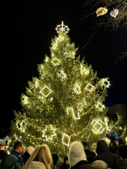 FOTO: Aizvadīts &quot;Ziemas jampadracis&quot; Ogrē