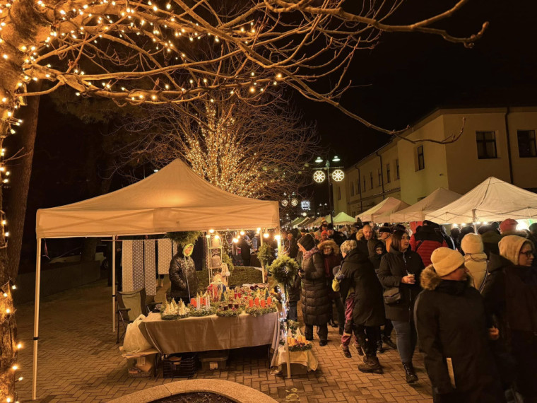 FOTO: Aizvadīts &quot;Ziemas jampadracis&quot; Ogrē