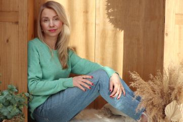 Attēls rakstam: “Uzticēšanās cilvēku atbrīvo” - aktrise un muzikālā vadītāja Ieva Mora mājās vienmēr grib atnākt ar smaidu