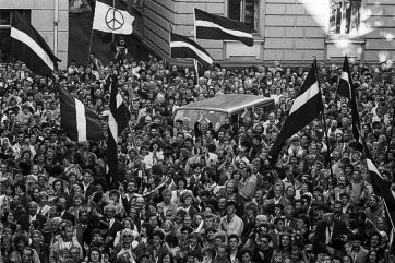 Attēls rakstam: 4. maijs vēsturē - Tauta runāja brīvības vārdā