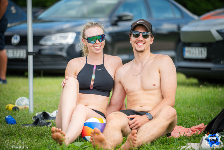 FOTO: Sporta BUMS Tīnūžos pulcē vairāk nekā 300 sportot gribētājus