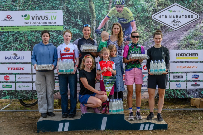 FOTO: Ķegumā atklāta lielākā kalnu divriteņu “Vivus MTB maratona” sezona