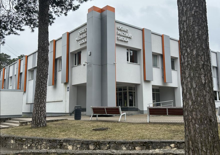 Iepazīsti kultūru Ogrē: iespēja apmeklēt atvērto durvju dienas Ogres Mūzikas un mākslas skolā