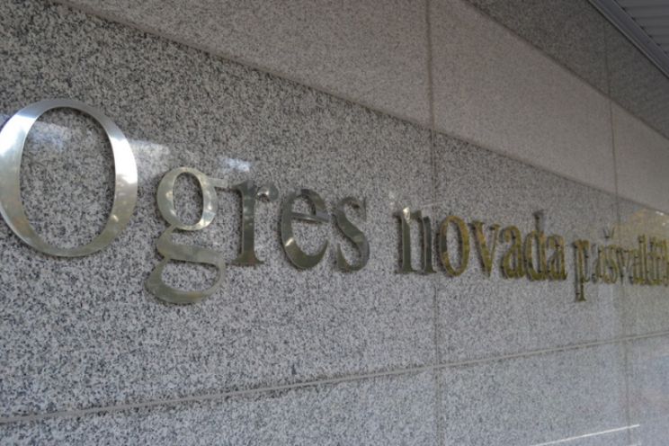 Attēls rakstam: Lemj par uzticību Helmanim