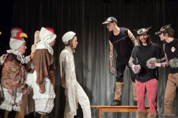 Attēls rakstam:  Ogres novada amatierteātru skatē augstākā pakāpe Lielvārdes Tautas teātrim un Tomes amatierteātrim "Poga"