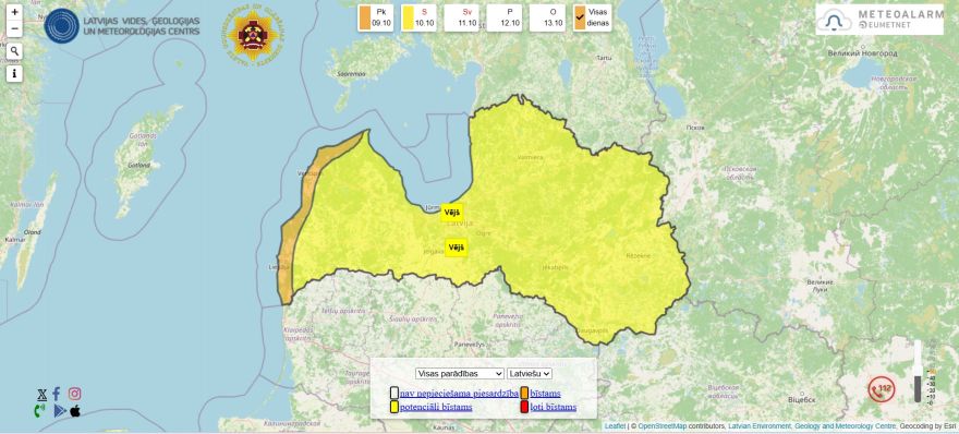  Stiprā vēja sekas pieņemas spēkā – Rīgā jau ap 1300 klientu traucēta elektroapgāde (aktualizēts plkst. 21.30)