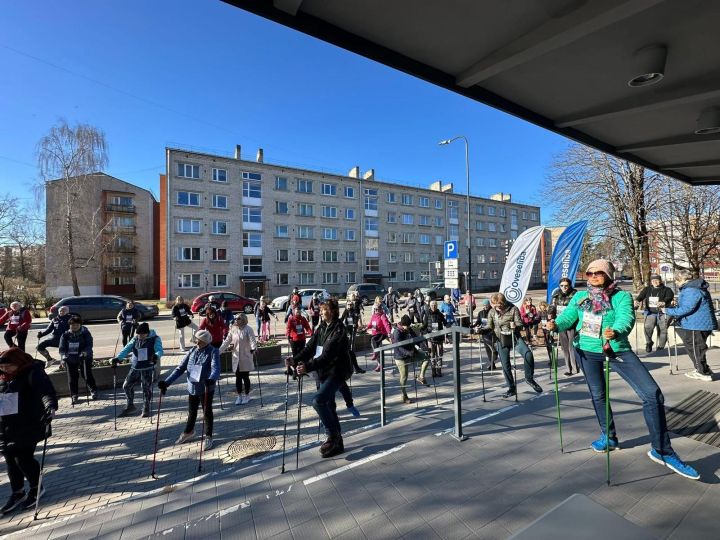 Nūjotāji turpina sezonas aktivitātes