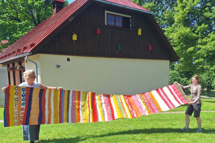 Attēls rakstam: FOTO: Ogres novada etnogrāfiskais mantojums – austās segas