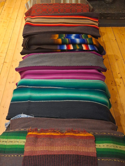 FOTO: Ogres novada etnogrāfiskais mantojums – austās segas