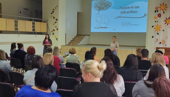 Lielvārdes pamatskolas skolēni un vecāki mācās, kā vadīt stresu un novērst atkarību rašanos