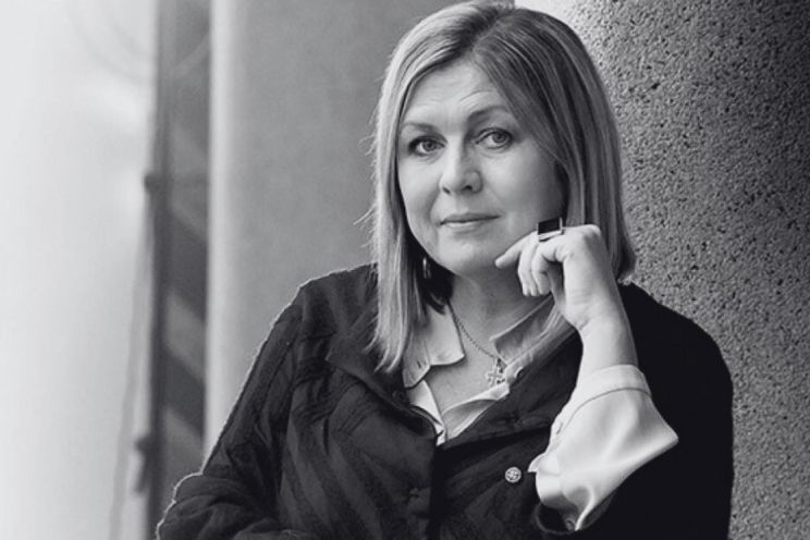 Attēls rakstam: Mīļo rakstnieci pieminot: Nora savās Ikšķiles mājās pulcēja daudzus un prata pamielot ar gardiem ēdieniem