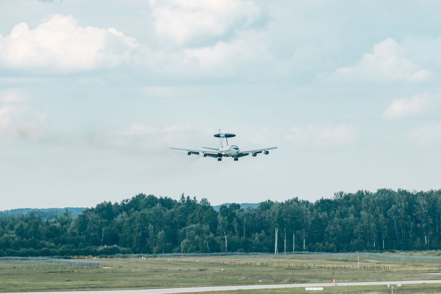 Militārajā bāzē "Lielvārde" nolaidīsies NATO AWACS gaisa kuģis