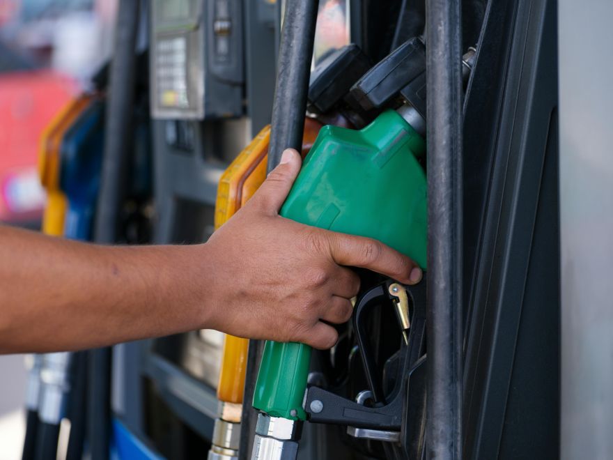 CSP: Latvijā degvielas vidējā cena martā pieaugusi par 21%