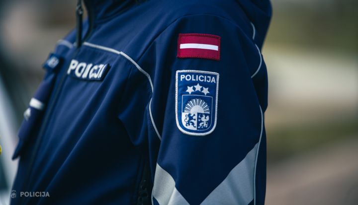 Nedēļas nogalē aizturēti pieci nelegālo migrantu pārvadātāji