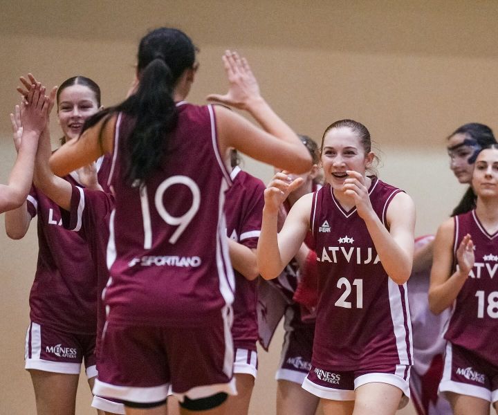 Šakalova un Sirsniņa Latvijas izlases sastāvā izcīna Baltijas jūras kausu