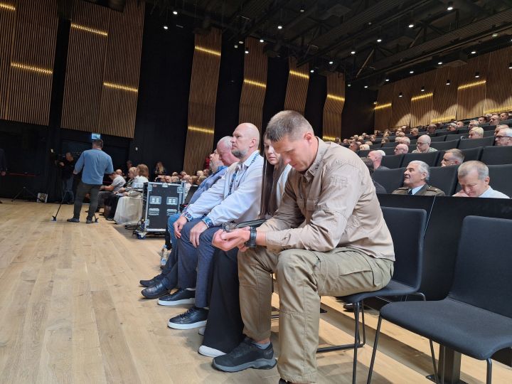 FOTO: Oleksejs Anuljs: Esmu atgriezies no elles