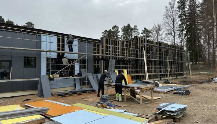 Ogres novadā turpinās dažādi būvniecības darbi