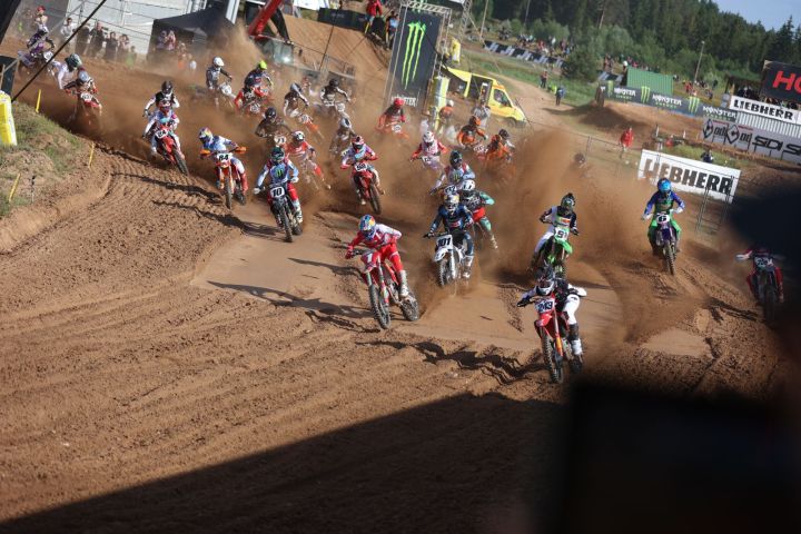 Ogrē norisinās preses konference pirms Ķegumā gaidāmā pasaules motokrosa čempionāta posma