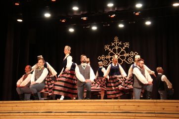 Attēls rakstam: Deju kolektīvu sadancis "Ne jauni, ne mierā"