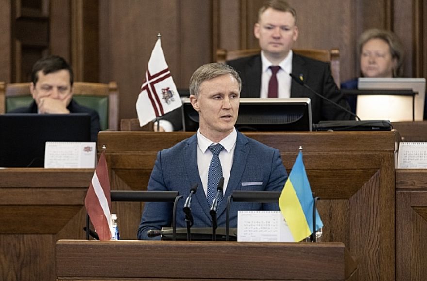 Kols pagaidām skeptisks par Trampa centieniem panākt Ukrainai labvēlīgu kara iznākumu