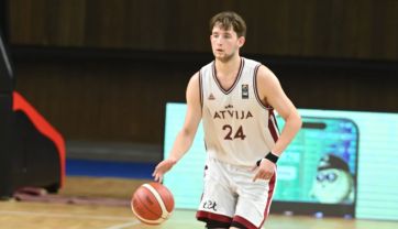 Attēls rakstam: Latvieši ar Kaupmani sastāvā apspēlē arī Melnkalnes izlasi un tuvojas ceturtdaļfinālam