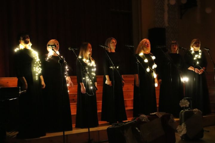 Dziesmots vakars "Sirdstoņi pavasarī"