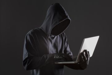Attēls rakstam: Policija konstatējusi mērķtiecīgi izplatītu nepatiesu informāciju par drona nokrišanu uz pasažieru vilciena
