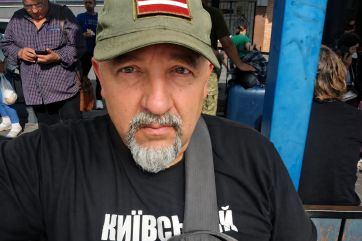 Attēls rakstam: Skandāls pirms vēlēšanām: NA reaģē uz partijas biedra Valta Dalbiņa gadu veco ierakstu un izslēdz viņu no partijas