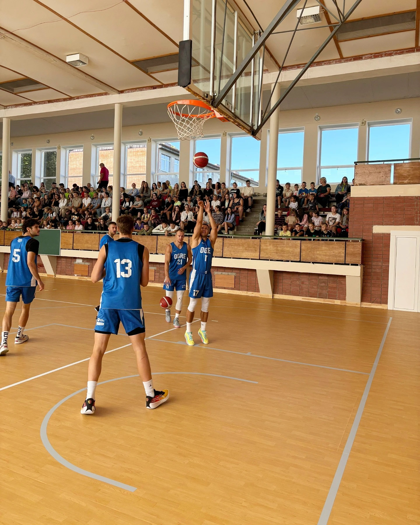 mceu_2360212111725700423926.jpg